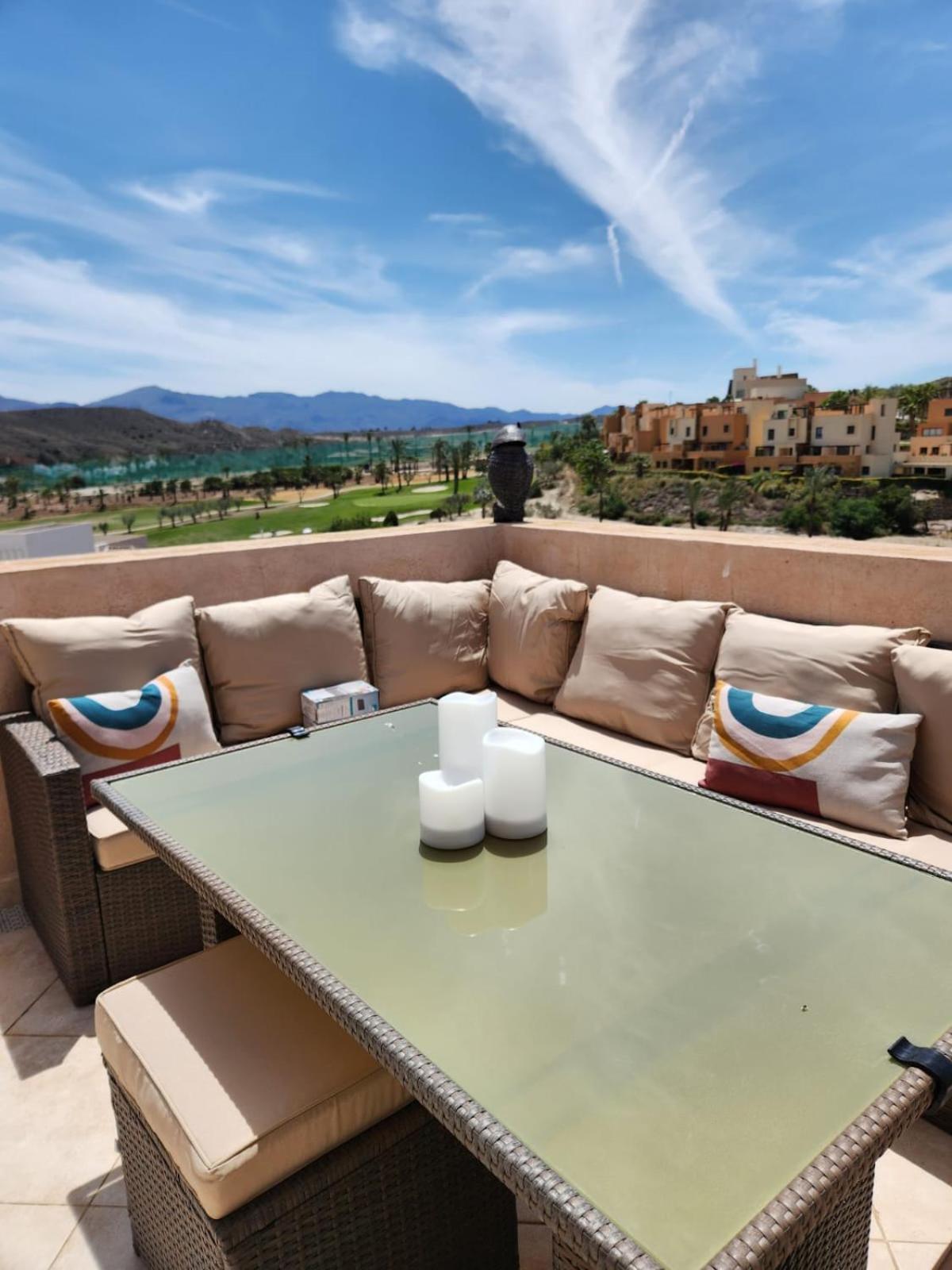 Atico Esquinero Con Preciosas Vistas Al Valle Del Este Golf Con Piscina Comunitaria! Vera Esterno foto