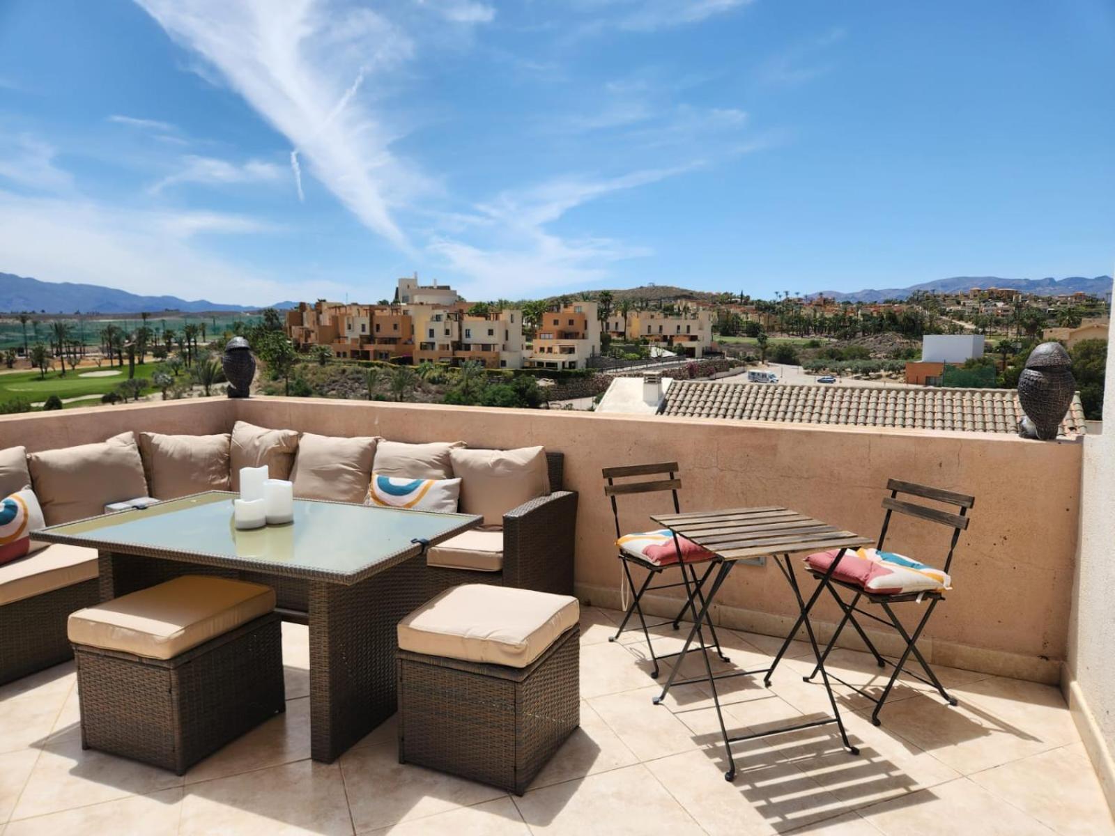 Atico Esquinero Con Preciosas Vistas Al Valle Del Este Golf Con Piscina Comunitaria! Vera Esterno foto
